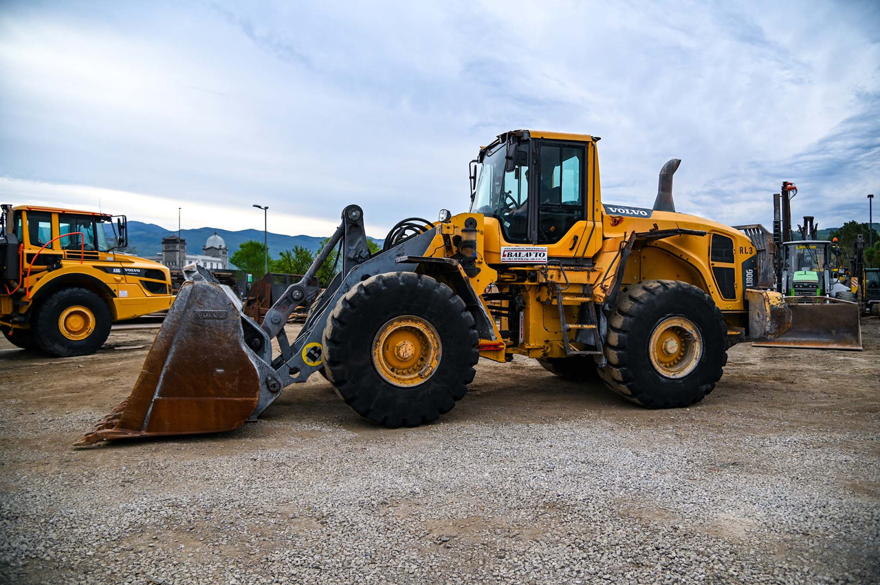 VOLVO L180G - 휠 로더 : 사진 2 VOLVO L180G - 휠 로더 : 사진 2