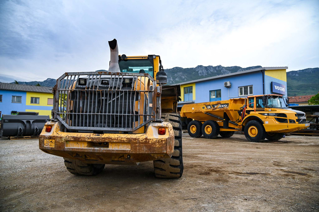 VOLVO L180G - 휠 로더 : 사진 5 VOLVO L180G - 휠 로더 : 사진 5