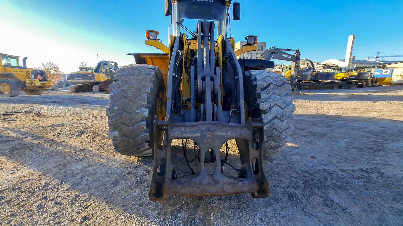 Volvo L120E - 휠 로더 : 사진 2 Volvo L120E - 휠 로더 : 사진 2