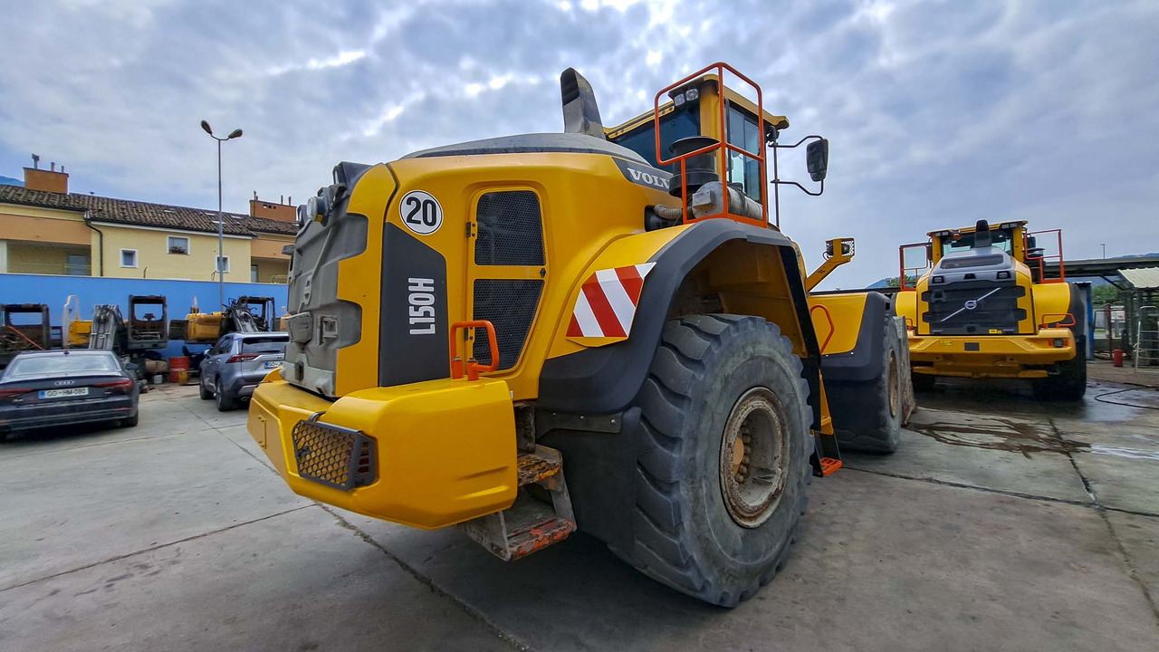 Volvo L150H - 휠 로더 : 사진 4 Volvo L150H - 휠 로더 : 사진 4