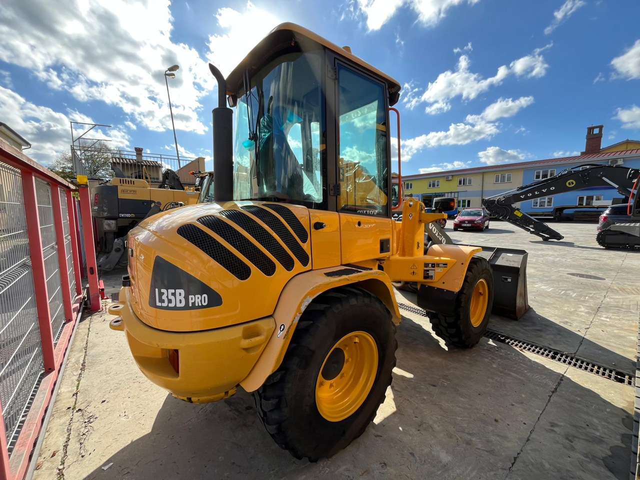 Volvo L35B - 휠 로더 : 사진 4 Volvo L35B - 휠 로더 : 사진 4
