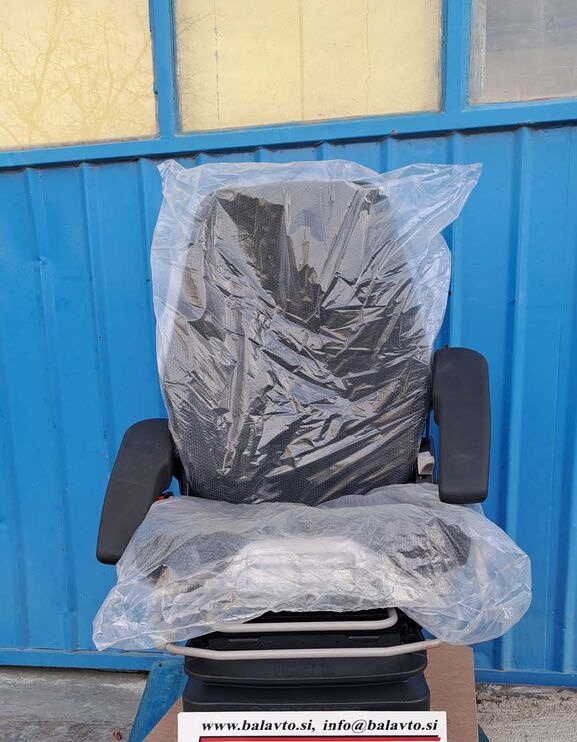 Volvo seat 11309082 for Volvo L45F, L45G, L45H, L50F, L50G, L50H - 좌석 휠 로더 용 : 사진 1 Volvo seat 11309082 for Volvo L45F, L45G, L45H, L50F, L50G, L50H - 좌석 휠 로더 용 : 사진 1