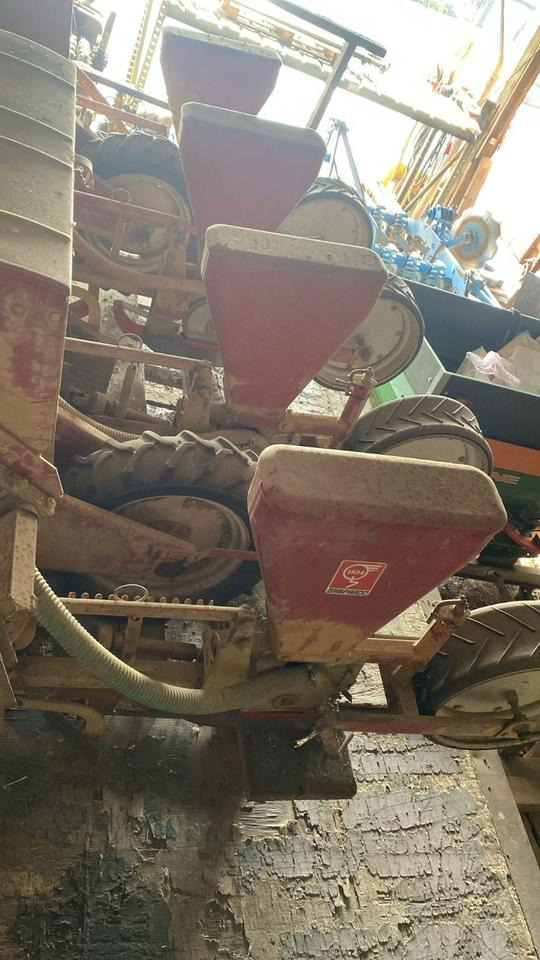 Gaspardo SP 510 Maissetzgerät, Maisdrille, Maissähgerät - 정밀 파종기 : 사진 3 Gaspardo SP 510 Maissetzgerät, Maisdrille, Maissähgerät - 정밀 파종기 : 사진 3