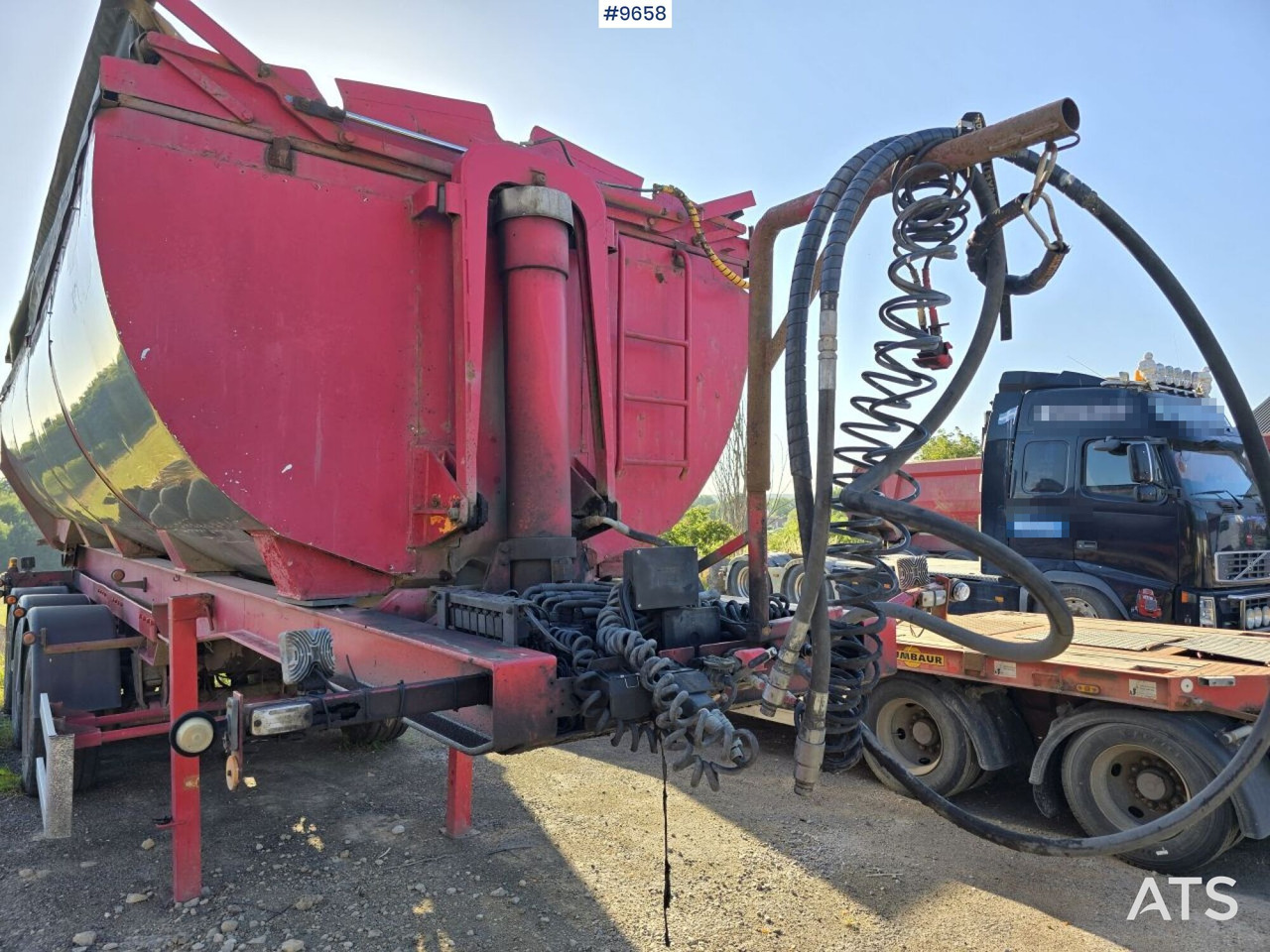 Asphalt trailer Parator STI 17-24 - 덤프 세미 트레일러, 아스팔트 기계 : 사진 5 Asphalt trailer Parator STI 17-24 - 덤프 세미 트레일러, 아스팔트 기계 : 사진 5