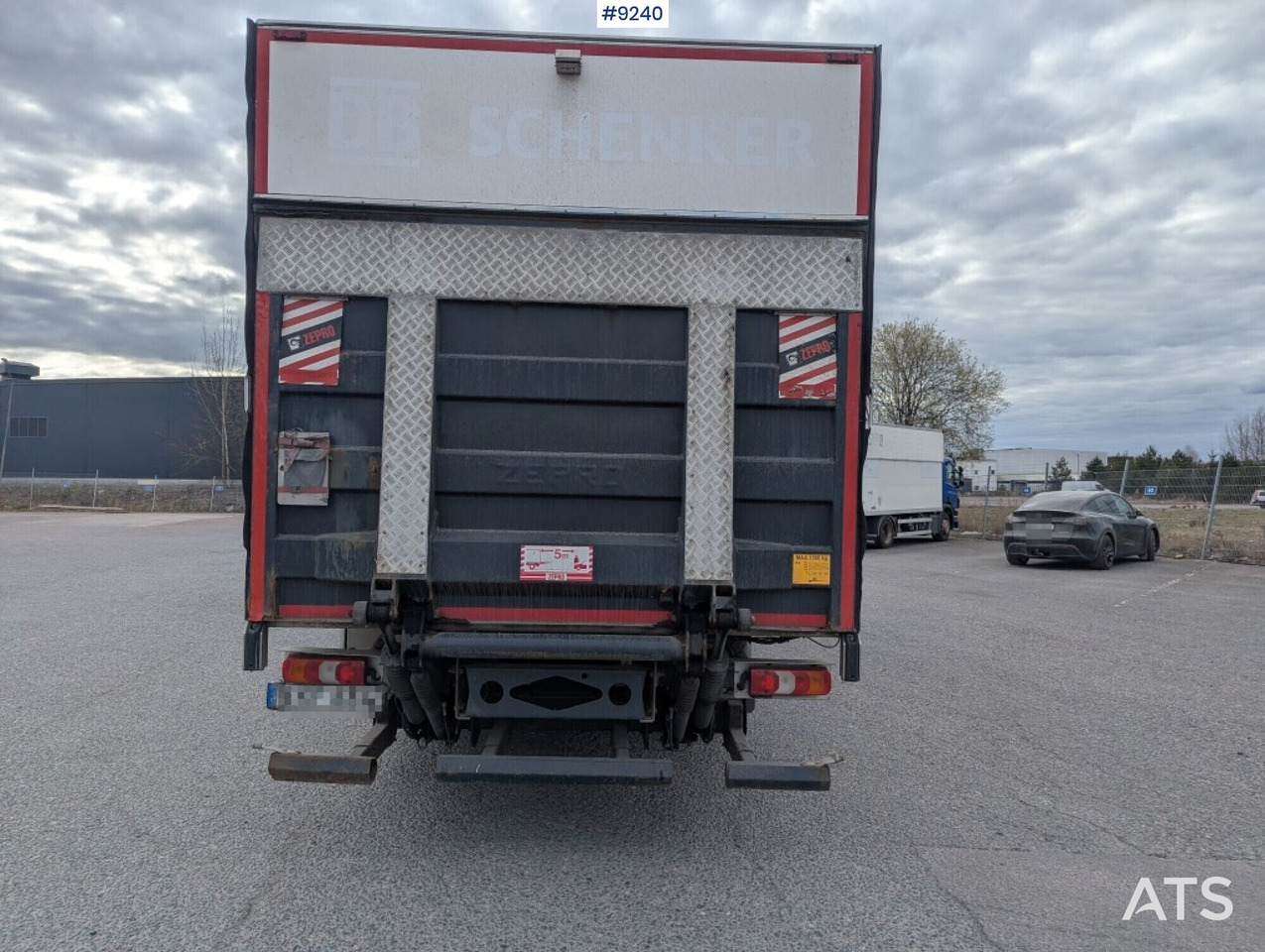 박스 트럭 Box Truck Mercedes-Benz Atego with tail lift (SEE VIDEO) : 사진 9 박스 트럭 Box Truck Mercedes-Benz Atego with tail lift (SEE VIDEO) : 사진 9