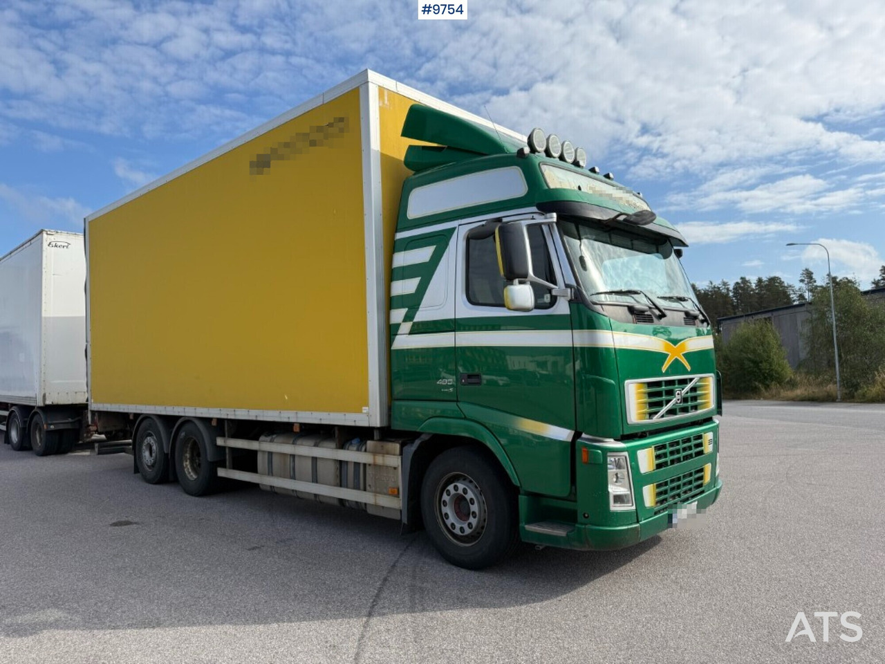 Box Truck Volvo FH 480 with 4-axle Ekeri trailer (VIDEO) - 박스 트럭 : 사진 2 Box Truck Volvo FH 480 with 4-axle Ekeri trailer (VIDEO) - 박스 트럭 : 사진 2
