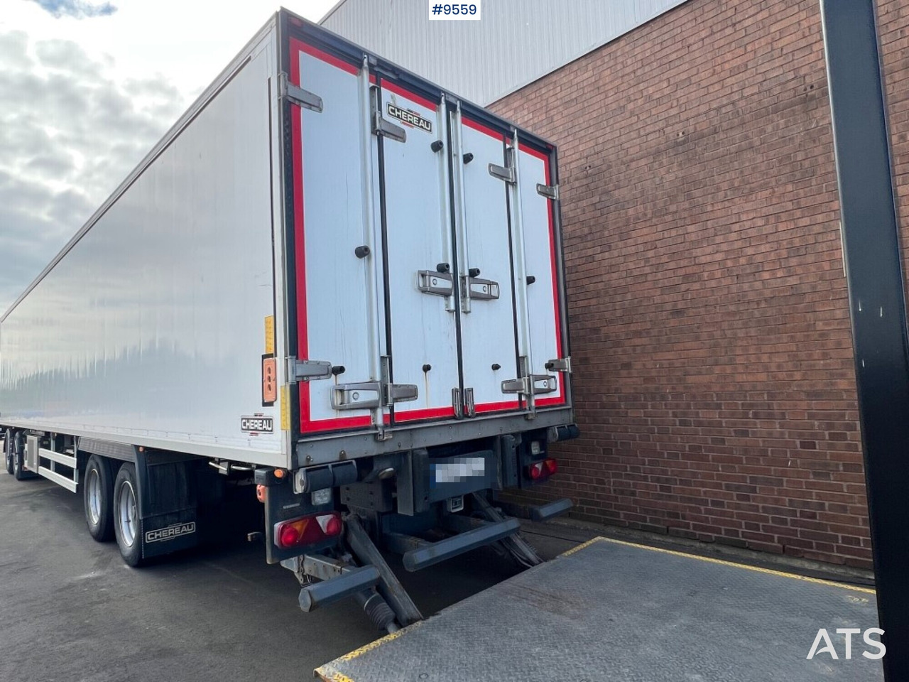 Container trailer Chereau CSD2 with Dolly - 밀폐형 박스 트레일러 : 사진 3 Container trailer Chereau CSD2 with Dolly - 밀폐형 박스 트레일러 : 사진 3