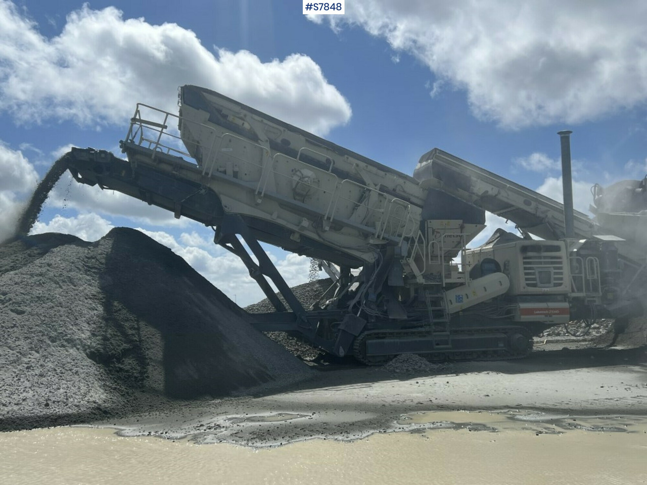 Crusher on tracks, Metso Lokotrack LT 330D (See video) - 크러셔 : 사진 3 Crusher on tracks, Metso Lokotrack LT 330D (See video) - 크러셔 : 사진 3