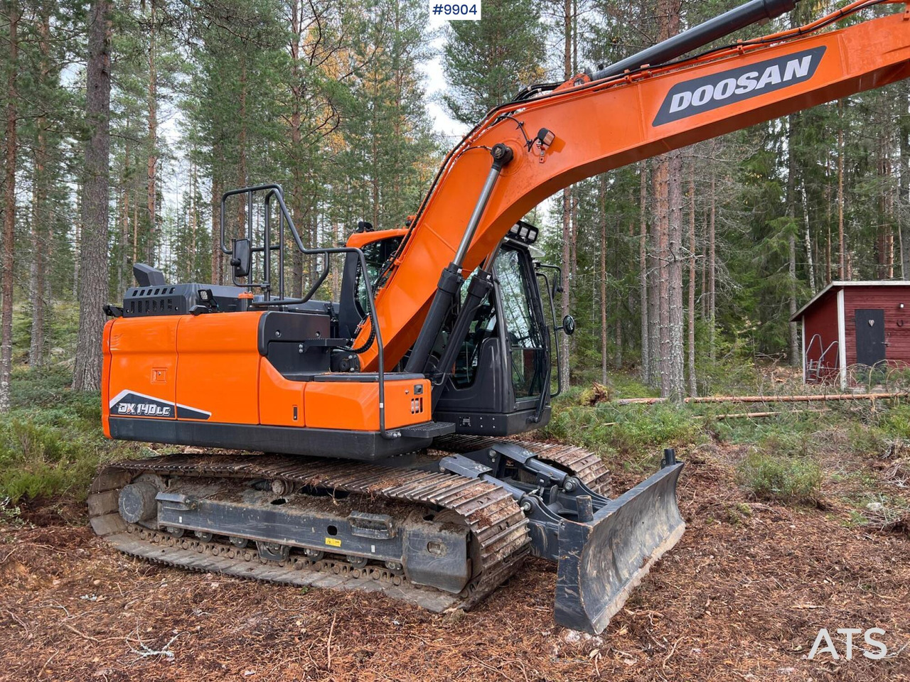 Doosan DX140LC-7 Excavator with rotor and equipments - 크롤러 굴삭기 : 사진 4 Doosan DX140LC-7 Excavator with rotor and equipments - 크롤러 굴삭기 : 사진 4