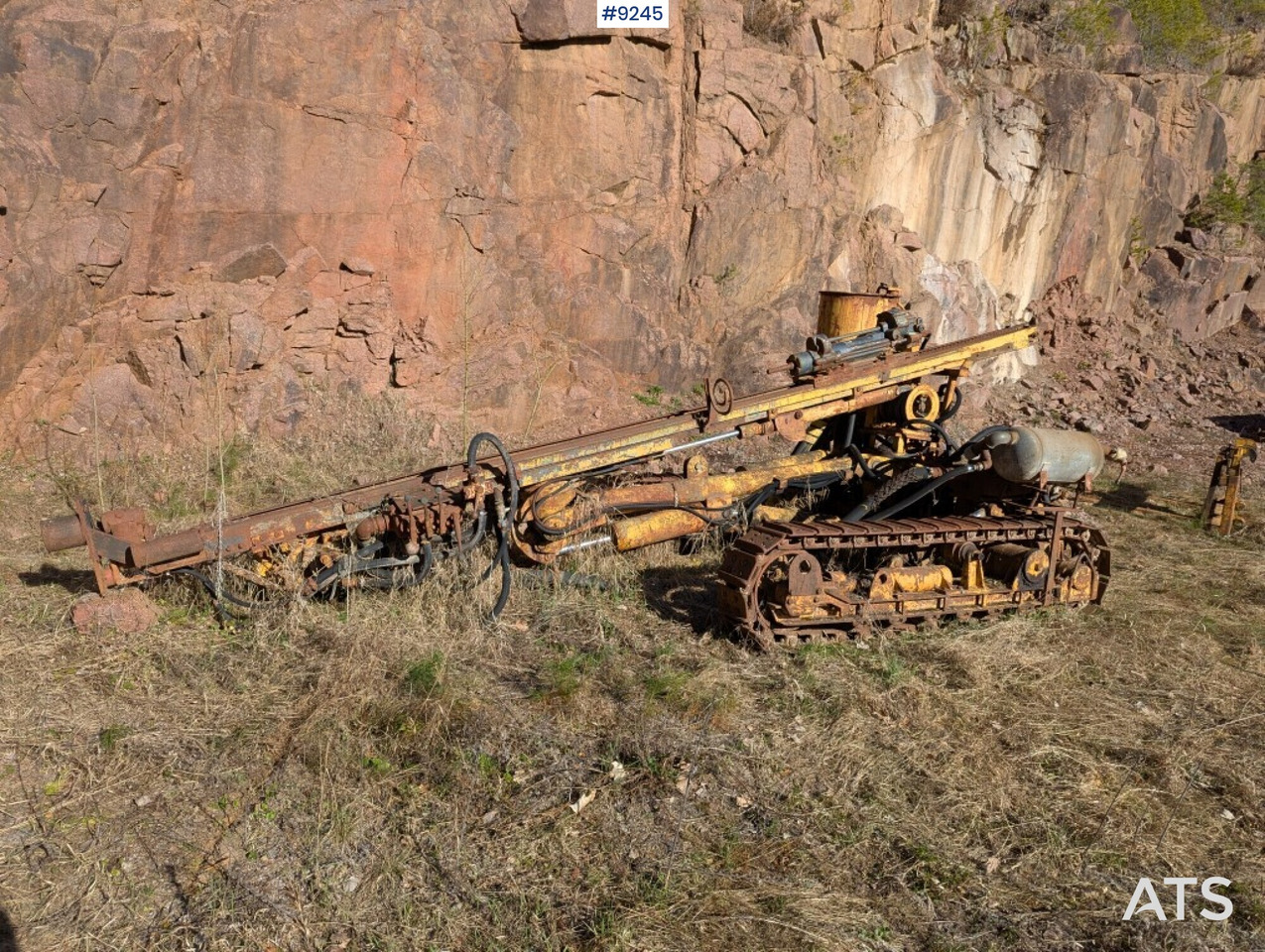 Drill Carrier Gardner-Denver ATD 3100A - 드릴링 리그 : 사진 1 Drill Carrier Gardner-Denver ATD 3100A - 드릴링 리그 : 사진 1