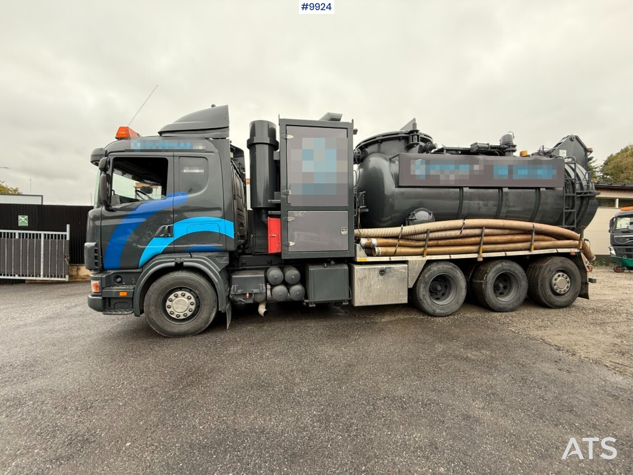 Dry vacuum loader Scania R114 8x4 - 진공 흡입 트럭 : 사진 4 Dry vacuum loader Scania R114 8x4 - 진공 흡입 트럭 : 사진 4