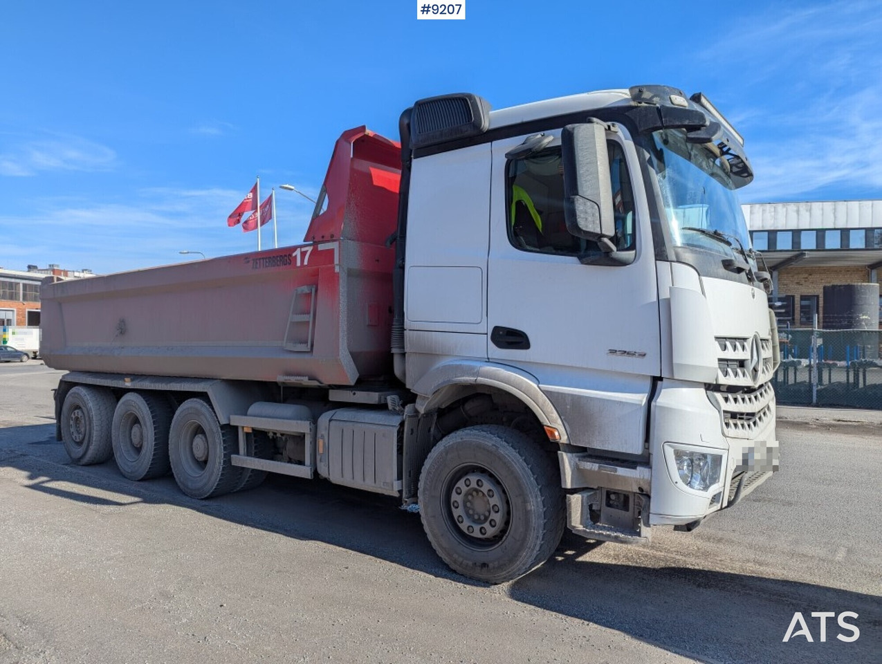 Dump / tipper truck Mercedes Benz Arocs 3253 8X4 - 덤프트럭 : 사진 2 Dump / tipper truck Mercedes Benz Arocs 3253 8X4 - 덤프트럭 : 사진 2