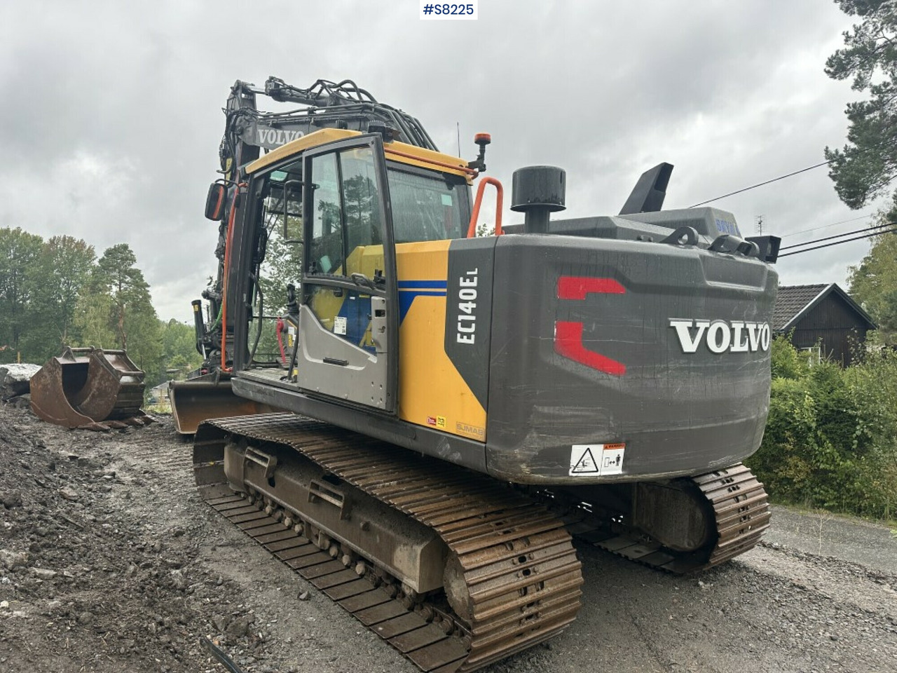 Excavator, Volvo EC140EL, Tiltrotator, Attachments (See video) - 굴착기 : 사진 3 Excavator, Volvo EC140EL, Tiltrotator, Attachments (See video) - 굴착기 : 사진 3