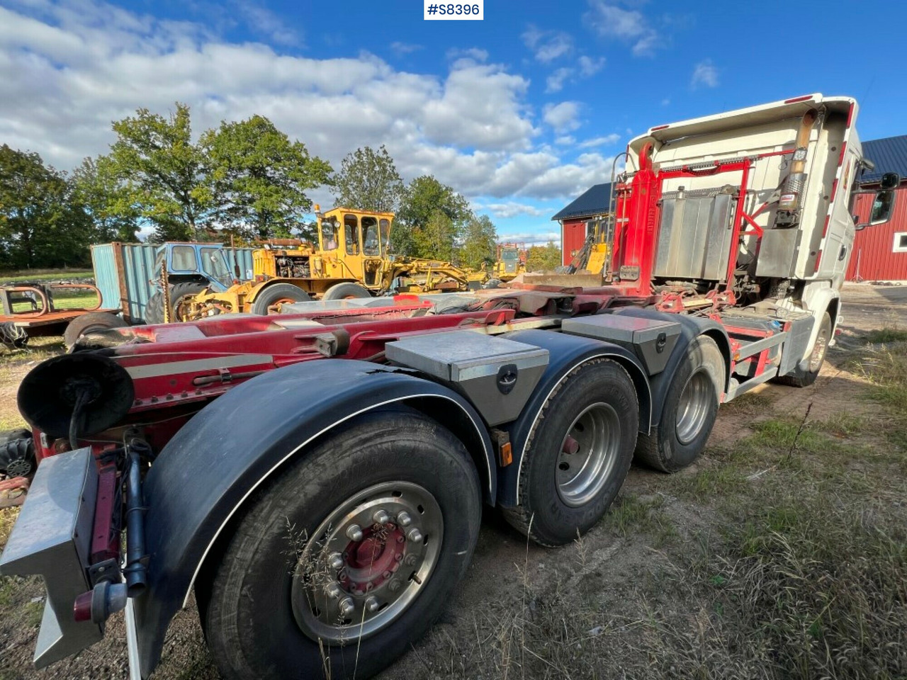 Hooklift truck Scania R580 8X4*4 with Plow and salt equipped - 후크 리프트 트럭 : 사진 3 Hooklift truck Scania R580 8X4*4 with Plow and salt equipped - 후크 리프트 트럭 : 사진 3