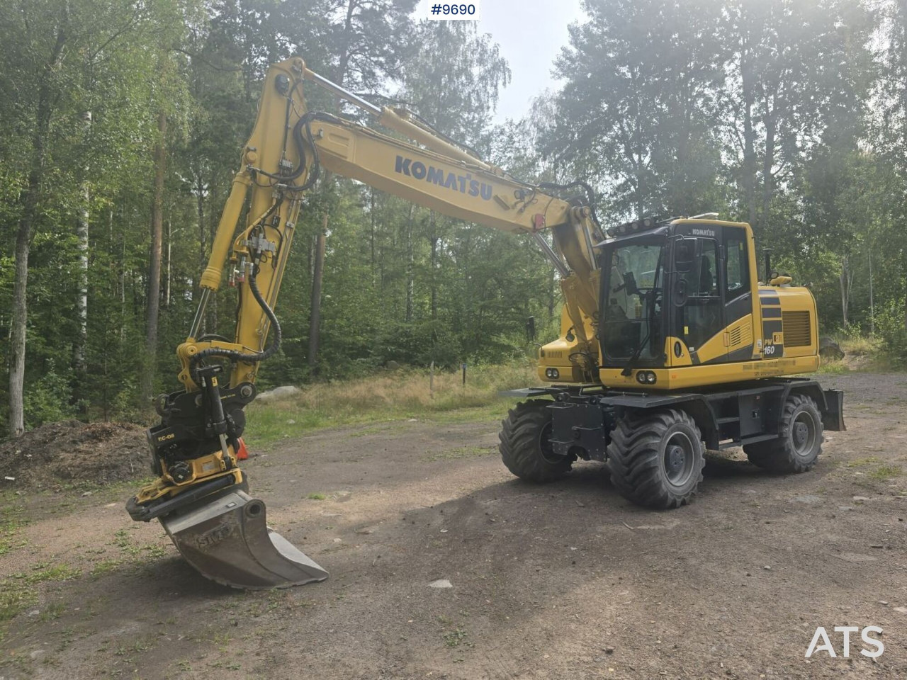 Komatsu PW160-11 with machine control - 휠 굴삭기 : 사진 1 Komatsu PW160-11 with machine control - 휠 굴삭기 : 사진 1