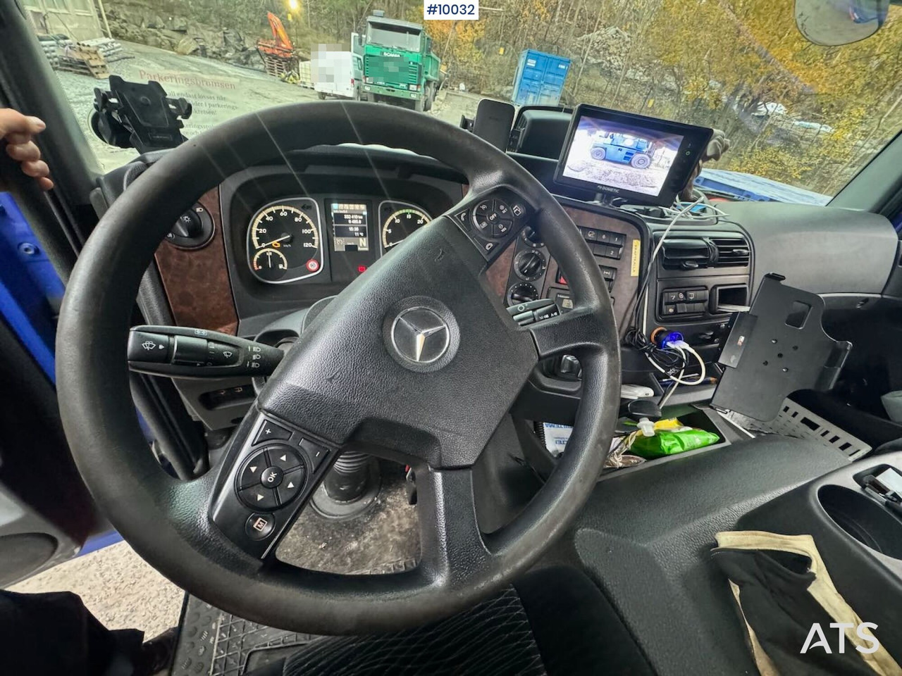 후크 리프트 트럭 Mercedes Atego 1524 Hook Truck with AJK hook : 사진 7 후크 리프트 트럭 Mercedes Atego 1524 Hook Truck with AJK hook : 사진 7