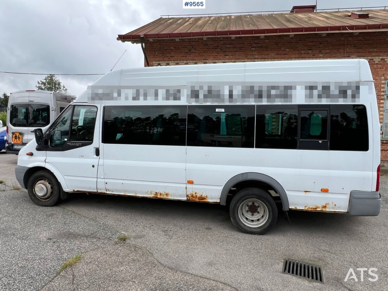 리스  Minibus - 16-seater bus - FORD TRANSIT 430L 17-P B Minibus - 16-seater bus - FORD TRANSIT 430L 17-P B : 사진 9