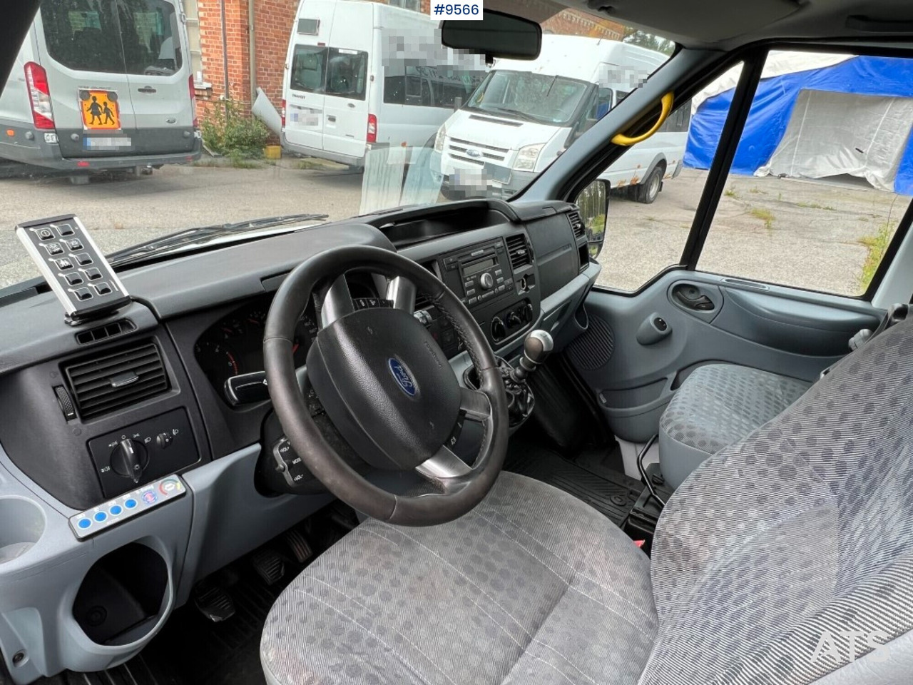 Minibus- Ford FDG6 Transit- Sold newly inspected - 소형 버스, 승합차 : 사진 4 Minibus- Ford FDG6 Transit- Sold newly inspected - 소형 버스, 승합차 : 사진 4