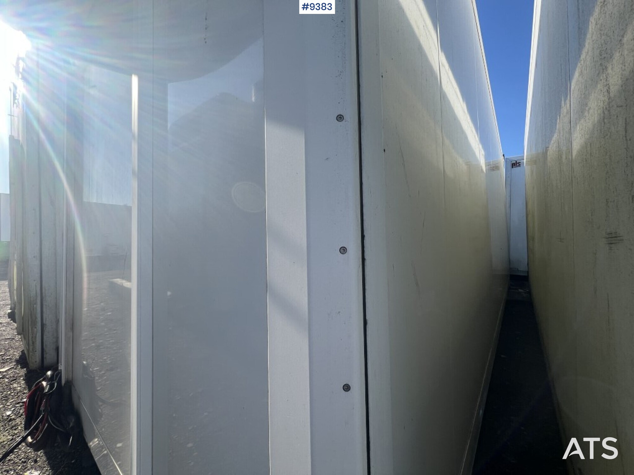 Refrigerated trailer cabinet Schmitz Cargobull - 냉장고 스왑 바디 : 사진 2 Refrigerated trailer cabinet Schmitz Cargobull - 냉장고 스왑 바디 : 사진 2