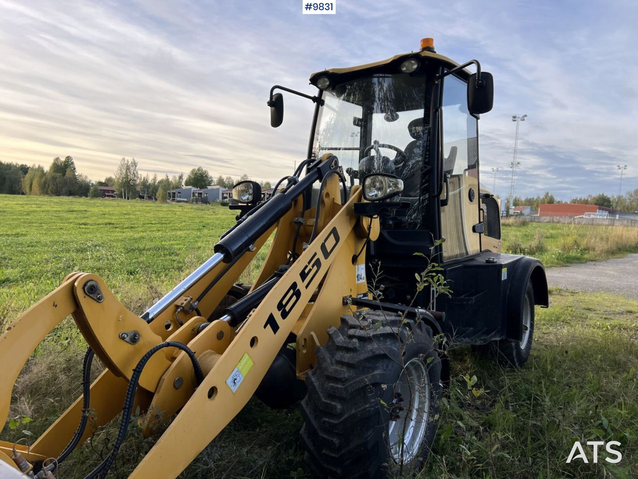 SWEKIP 1850 Wheel loader with attachments - 휠 로더 : 사진 4 SWEKIP 1850 Wheel loader with attachments - 휠 로더 : 사진 4