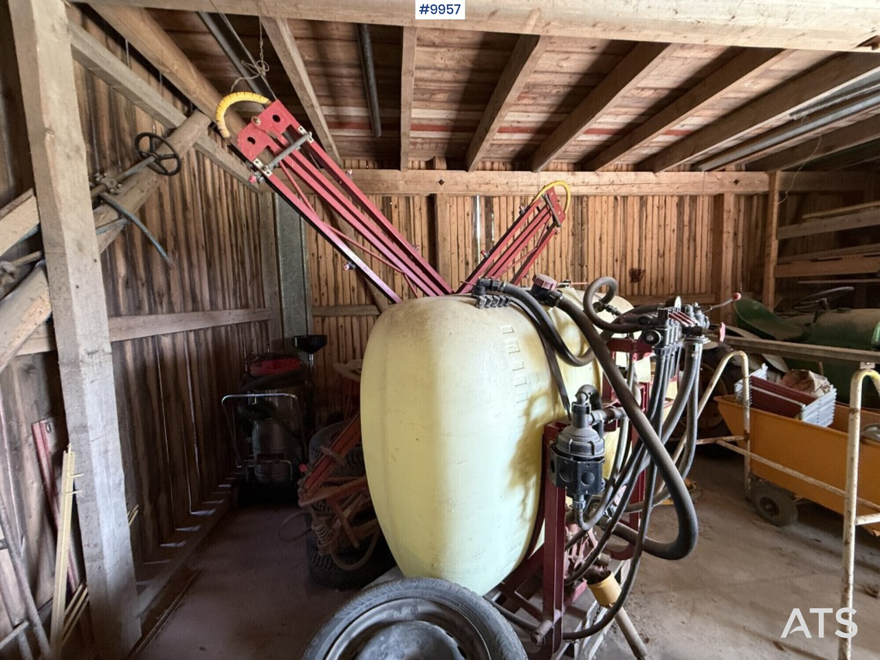 Sprayer Hardi 800L 12m - 트랙터 탑재 스프레이 : 사진 1 Sprayer Hardi 800L 12m - 트랙터 탑재 스프레이 : 사진 1