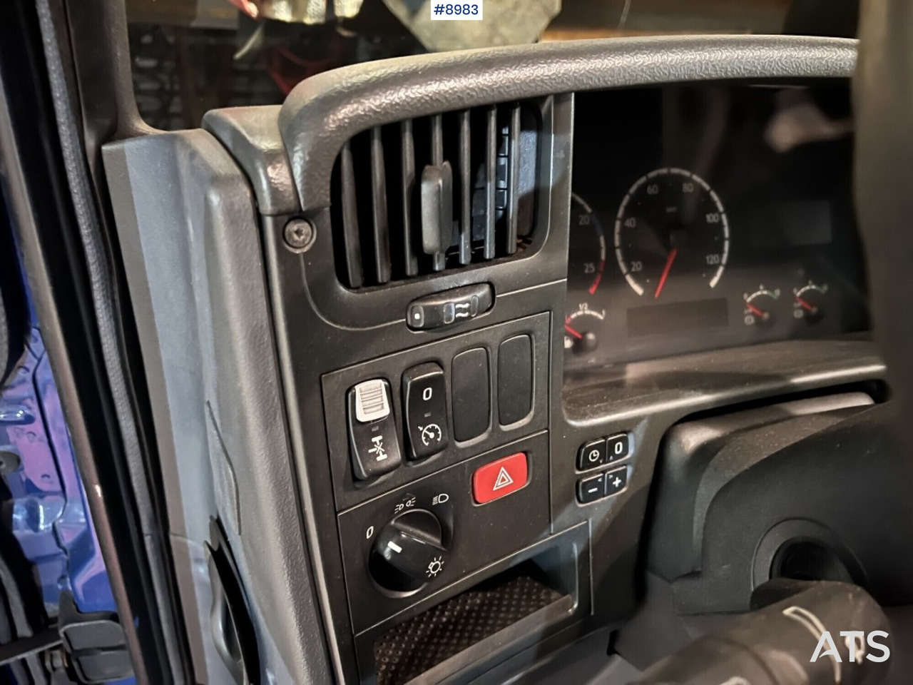 리스  Tractor unit- SCANIA R420 LA 4X2 MNA Tractor unit- SCANIA R420 LA 4X2 MNA : 사진 16