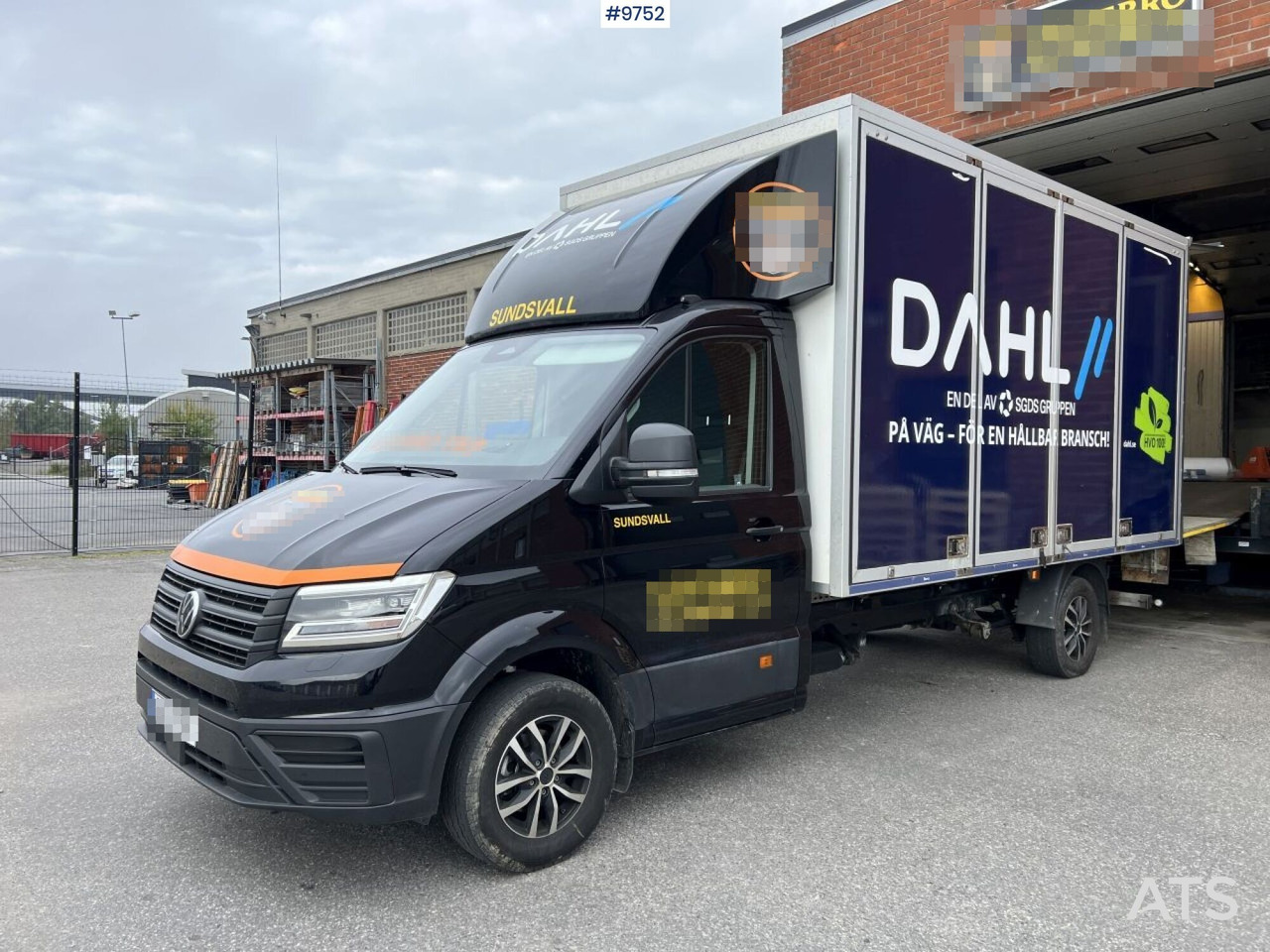 Volkswagen Crafter with tail lift - 박스 밴 : 사진 1 Volkswagen Crafter with tail lift - 박스 밴 : 사진 1