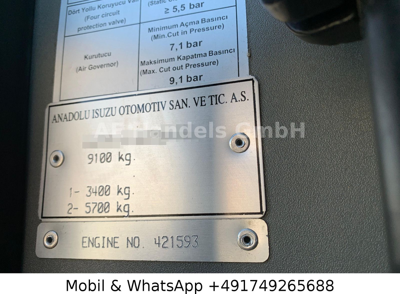 리스  Isuzu Novo Lux 29+1+1 * TV/Schlafsitze/Manual/Klima Isuzu Novo Lux 29+1+1 * TV/Schlafsitze/Manual/Klima : 사진 9