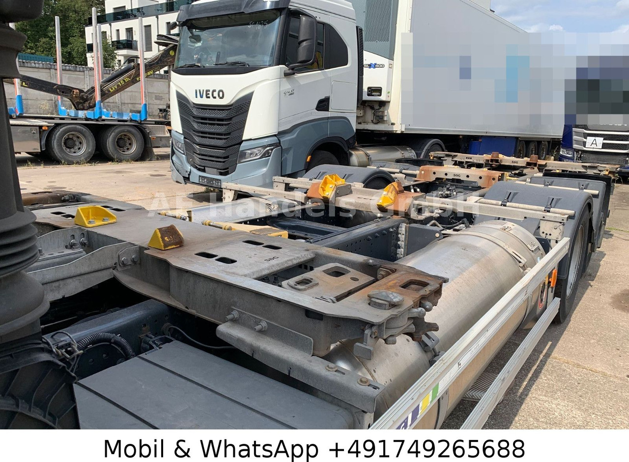 Iveco S-Way 460 LNG BDF 6x2 *Retarder/Lenk+Lift/AHK - 캡 새시 트럭 : 사진 5 Iveco S-Way 460 LNG BDF 6x2 *Retarder/Lenk+Lift/AHK - 캡 새시 트럭 : 사진 5