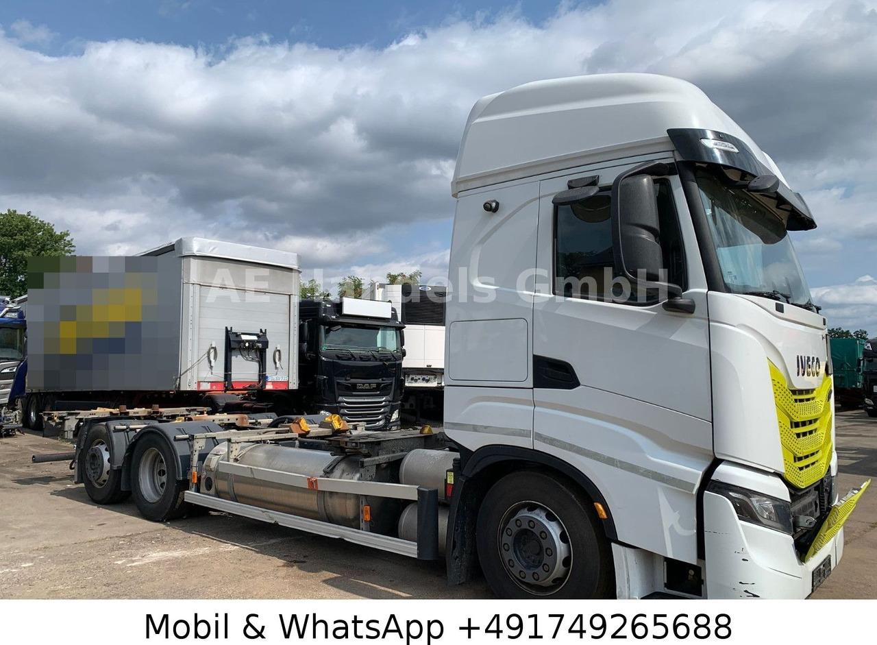 Iveco S-Way 460 LNG BDF 6x2 *Retarder/Lenk+Lift/AHK - 캡 새시 트럭 : 사진 2 Iveco S-Way 460 LNG BDF 6x2 *Retarder/Lenk+Lift/AHK - 캡 새시 트럭 : 사진 2