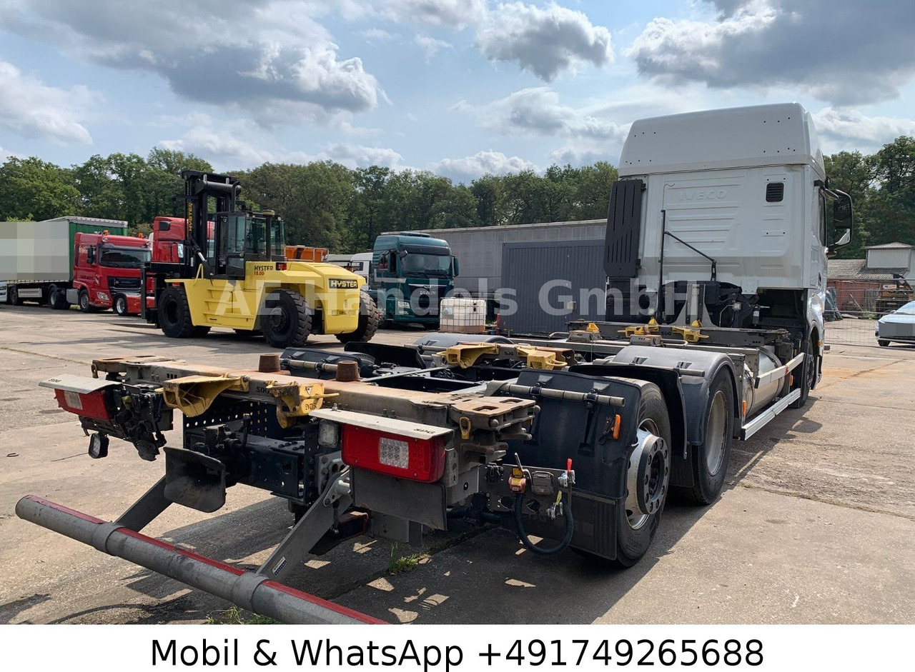Iveco S-Way 460 LNG BDF 6x2 *Retarder/Lenk+Lift/AHK - 캡 새시 트럭 : 사진 3 Iveco S-Way 460 LNG BDF 6x2 *Retarder/Lenk+Lift/AHK - 캡 새시 트럭 : 사진 3