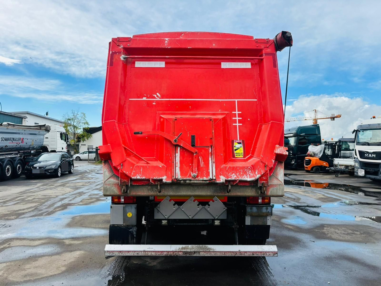 Kempf SKM 35/3 Aluminium *31m³/1xSchieber/1.Lift/Alcoa - 덤프 세미 트레일러 : 사진 4 Kempf SKM 35/3 Aluminium *31m³/1xSchieber/1.Lift/Alcoa - 덤프 세미 트레일러 : 사진 4