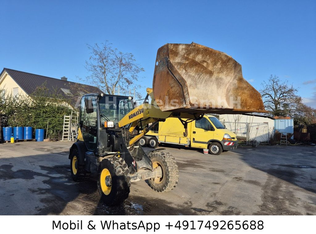 Komatsu WA70-7 *Schaufel-1,5m³/Gabel/Schnellwechsler - 휠 로더 : 사진 2 Komatsu WA70-7 *Schaufel-1,5m³/Gabel/Schnellwechsler - 휠 로더 : 사진 2