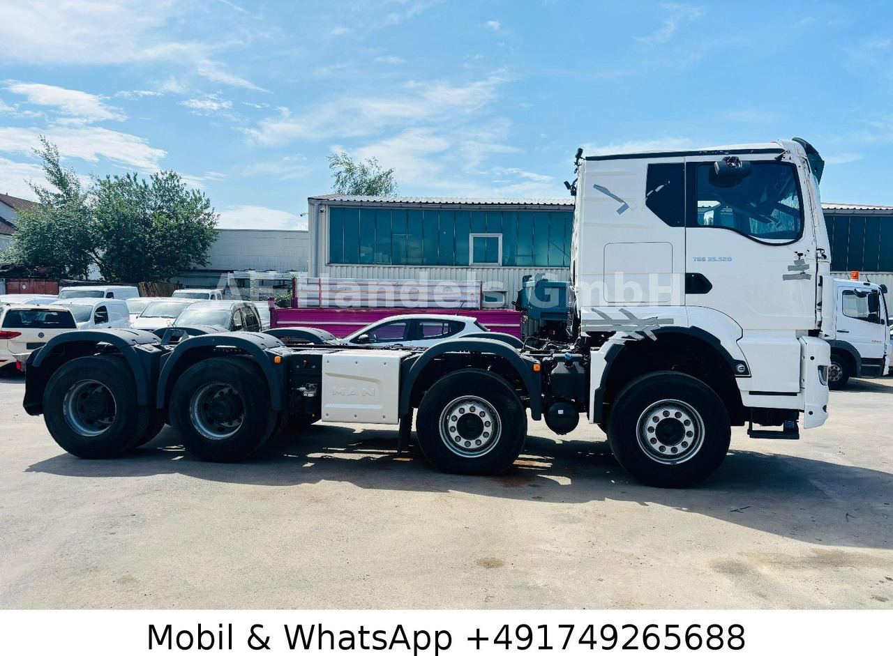 MAN TGS 32.520 GN BB 8x4 *ACC / AP / LED - 캡 새시 트럭 : 사진 4 MAN TGS 32.520 GN BB 8x4 *ACC / AP / LED - 캡 새시 트럭 : 사진 4
