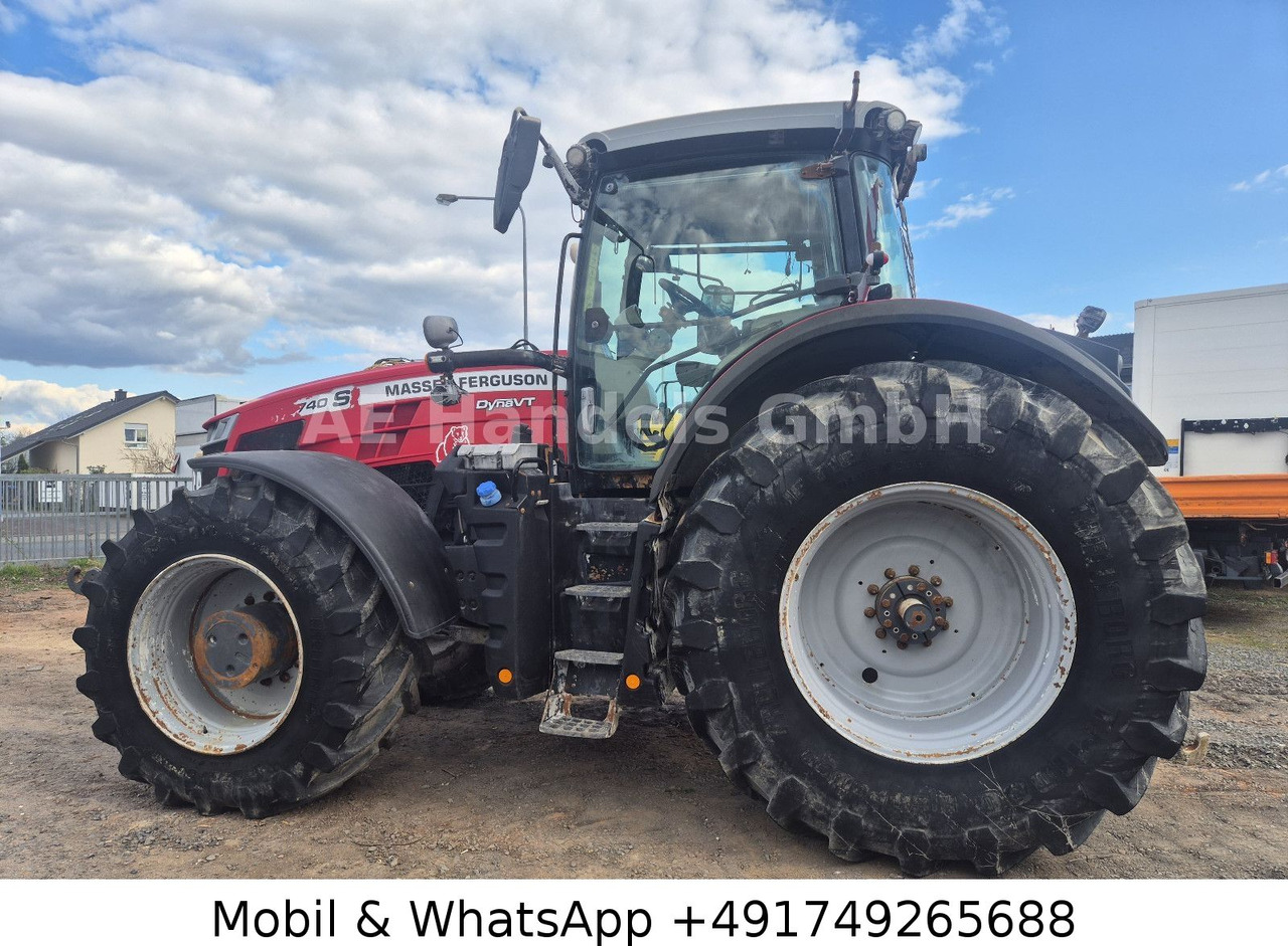 Massey Ferguson DVRT Exclusiv MF 8740 *6.100Std/Straßenzulassung - 장궤형 트랙터 : 사진 2 Massey Ferguson DVRT Exclusiv MF 8740 *6.100Std/Straßenzulassung - 장궤형 트랙터 : 사진 2