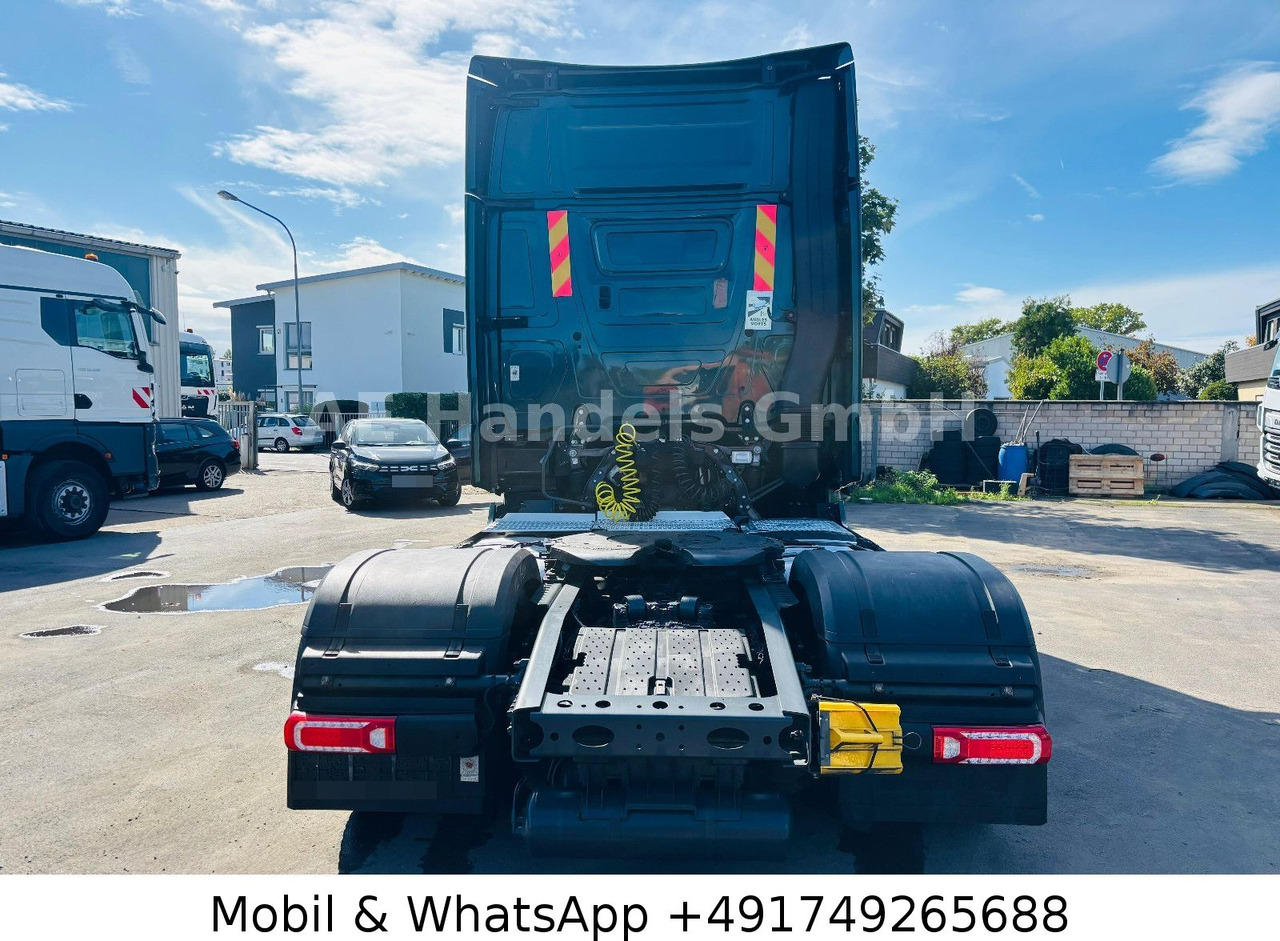 Mercedes-Benz Actros V 1843 L LL LowDeck *Retarder/ACC/2xTank - 트랙터 유닛 : 사진 4 Mercedes-Benz Actros V 1843 L LL LowDeck *Retarder/ACC/2xTank - 트랙터 유닛 : 사진 4