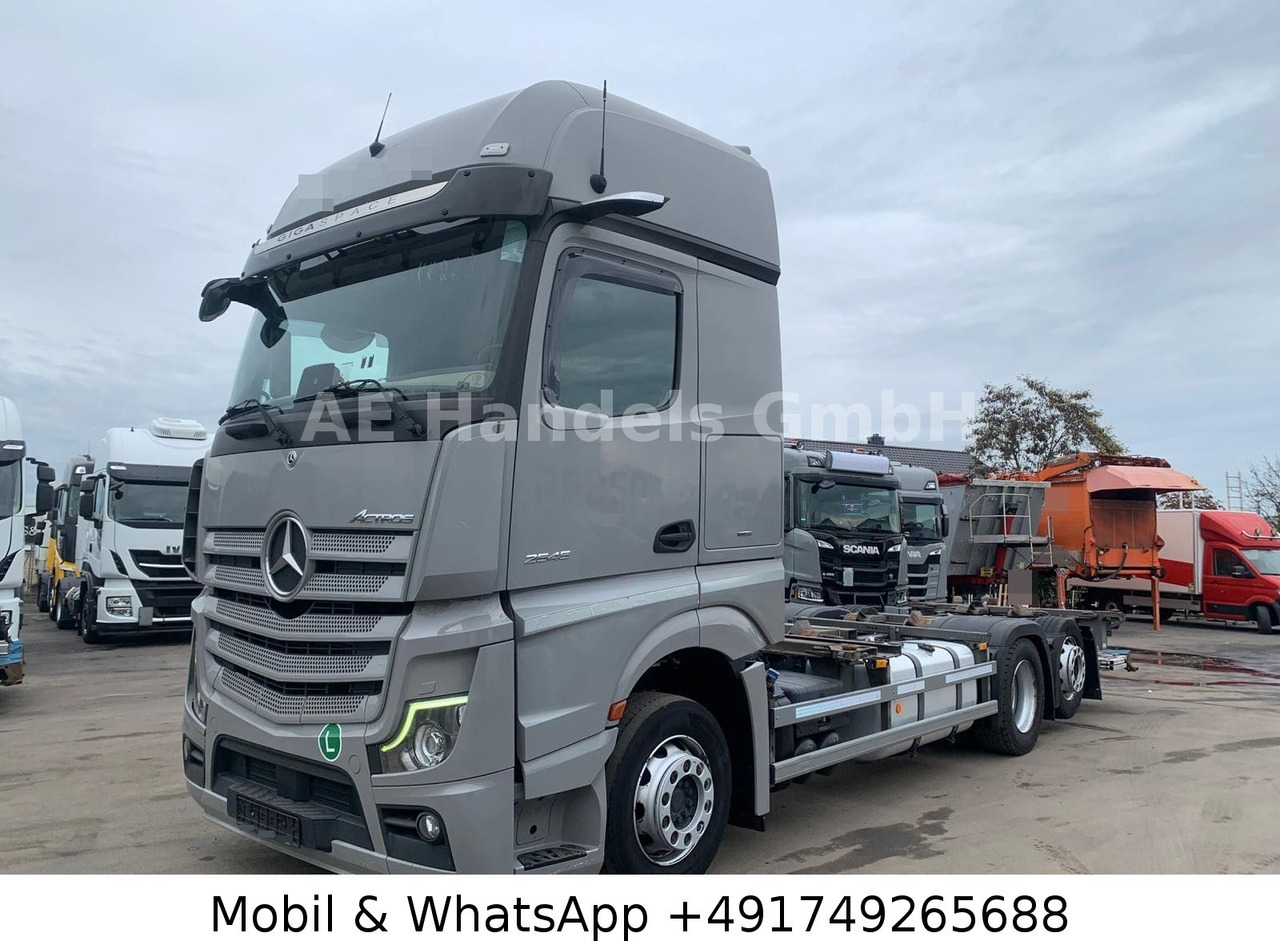 Mercedes-Benz Actros V 2545 BigSpace LL*Retarder/LBW/Lenk+Lift - 캡 새시 트럭 : 사진 1 Mercedes-Benz Actros V 2545 BigSpace LL*Retarder/LBW/Lenk+Lift - 캡 새시 트럭 : 사진 1