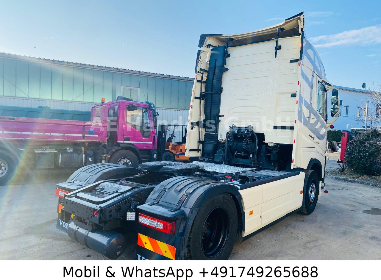 Volvo FH 540 Globe BL I-Shift Dual*VEB/2-KreisHydr/ACC - 트랙터 유닛 : 사진 3 Volvo FH 540 Globe BL I-Shift Dual*VEB/2-KreisHydr/ACC - 트랙터 유닛 : 사진 3