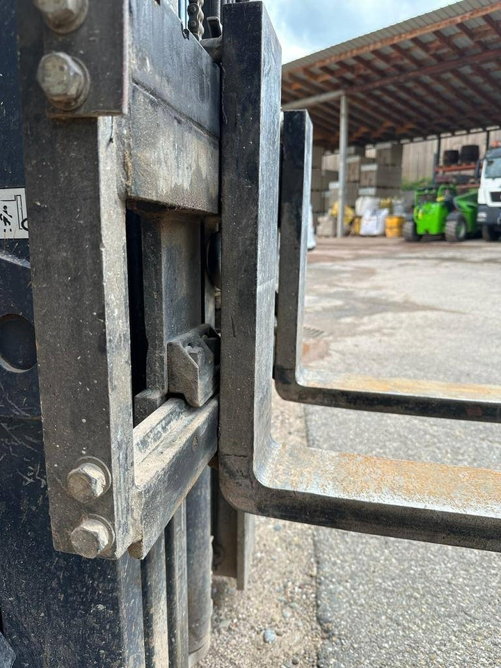 LPG 지게차 DEMO DM-H 25 VGT : 사진 16