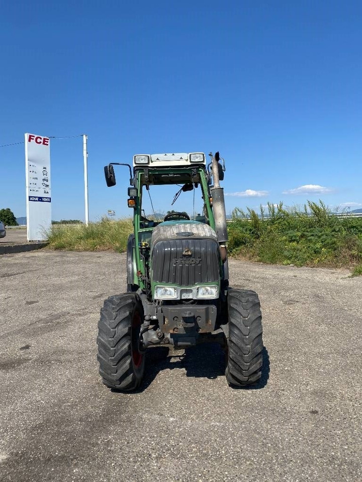 Fendt 209F Vario TMS 1er Main endommagé - 장궤형 트랙터 : 사진 2 Fendt 209F Vario TMS 1er Main endommagé - 장궤형 트랙터 : 사진 2