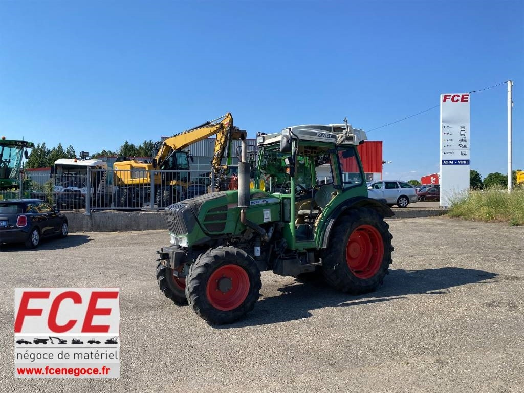 Fendt 209F Vario TMS 1er Main endommagé - 장궤형 트랙터 : 사진 1 Fendt 209F Vario TMS 1er Main endommagé - 장궤형 트랙터 : 사진 1