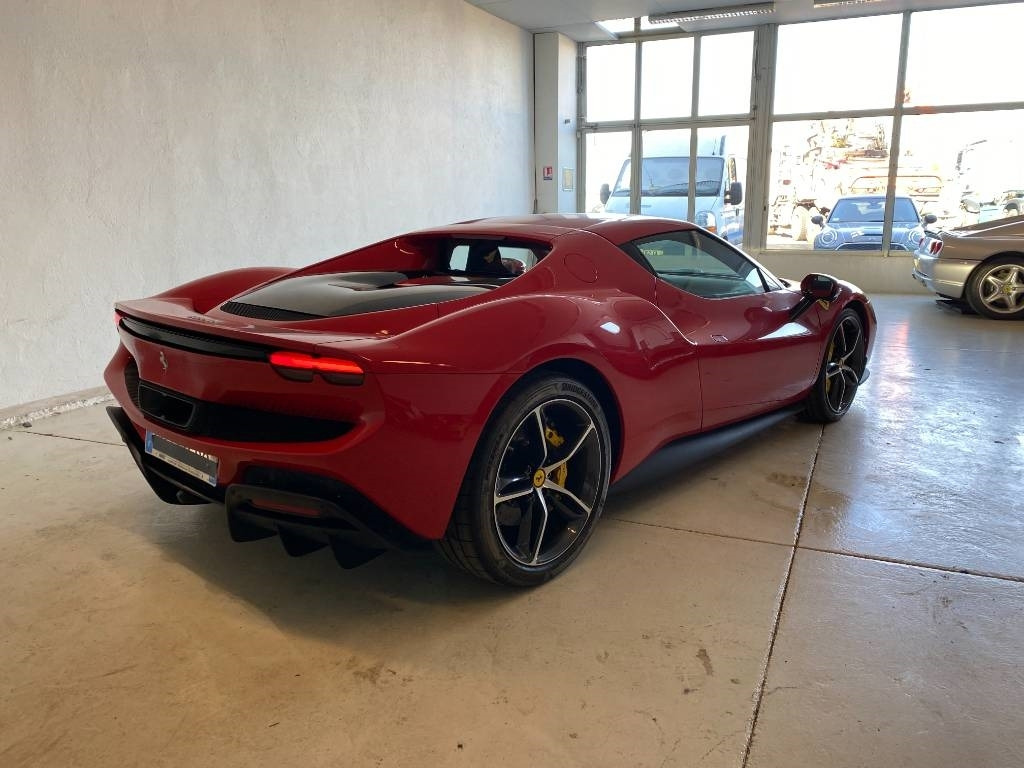 Ferrari 296 GTB Origine Françaises TVA Récupérable neuve - 차량 : 사진 4 Ferrari 296 GTB Origine Françaises TVA Récupérable neuve - 차량 : 사진 4