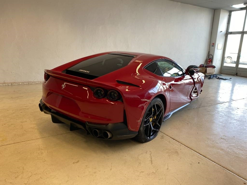 Ferrari 812 SUPERFAST / ROSSO 70ANNI endommagé - 차량 : 사진 5 Ferrari 812 SUPERFAST / ROSSO 70ANNI endommagé - 차량 : 사진 5