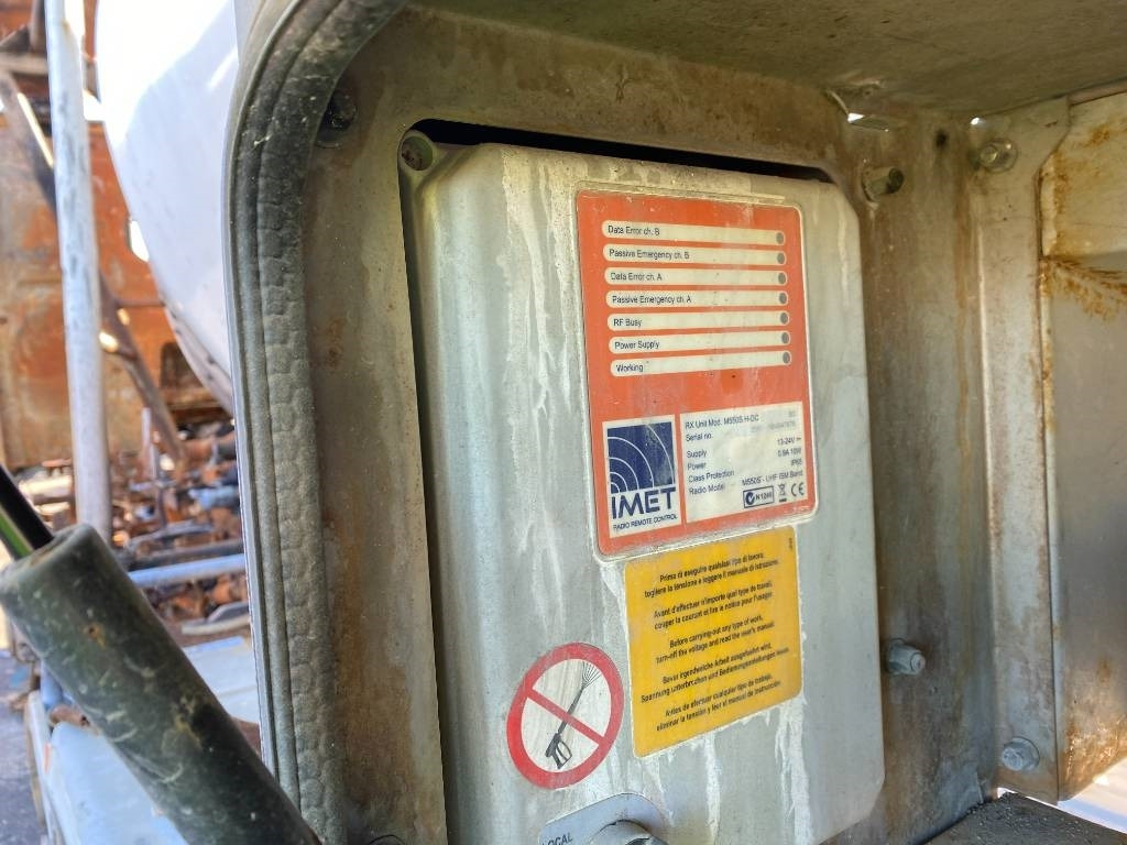 콘크리트 믹서 펌프 트럭 Imer IMER LT8.7-SL / ROTATHEAM TS13 : 사진 23 콘크리트 믹서 펌프 트럭 Imer IMER LT8.7-SL / ROTATHEAM TS13 : 사진 23