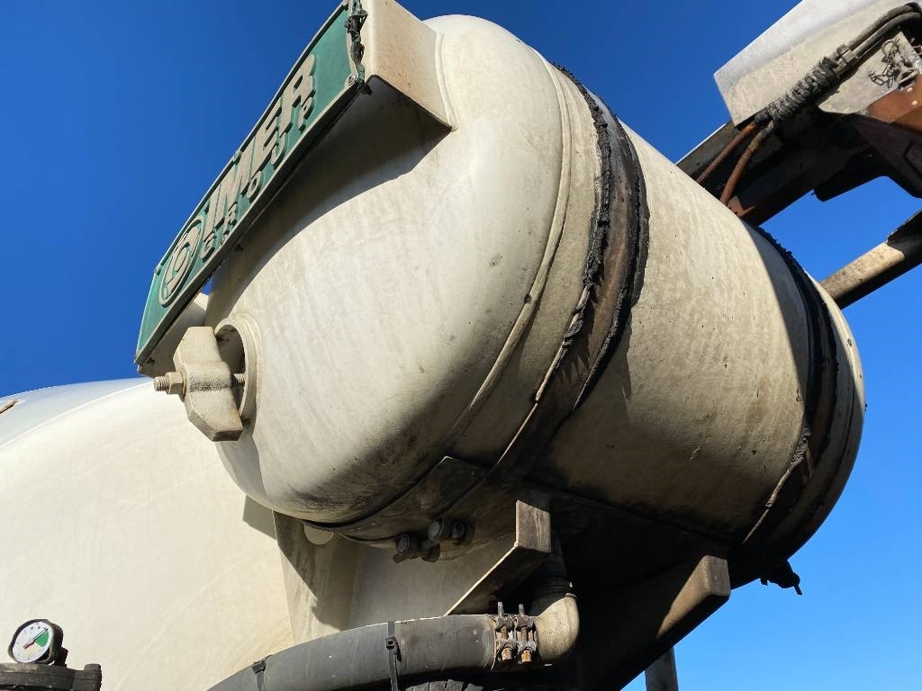 콘크리트 믹서 펌프 트럭 Imer IMER LT8.7-SL / ROTATHEAM TS13 : 사진 42 콘크리트 믹서 펌프 트럭 Imer IMER LT8.7-SL / ROTATHEAM TS13 : 사진 42