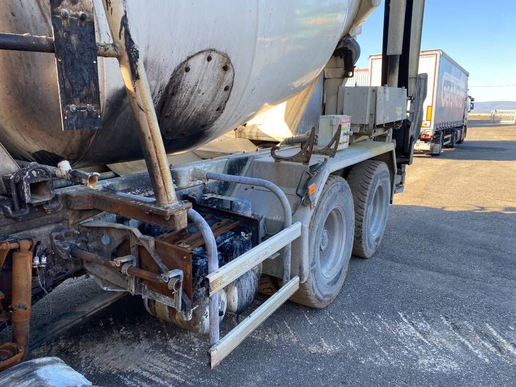 콘크리트 믹서 펌프 트럭 Imer IMER LT8.7-SL / ROTATHEAM TS13 : 사진 18 콘크리트 믹서 펌프 트럭 Imer IMER LT8.7-SL / ROTATHEAM TS13 : 사진 18