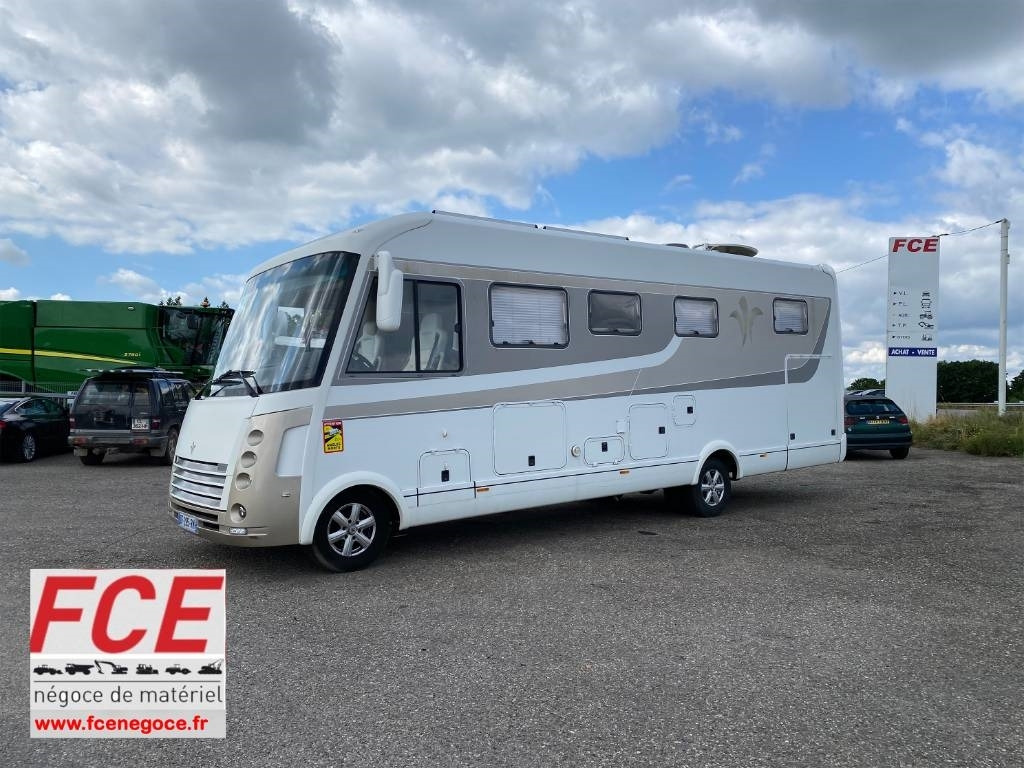Iveco Niesmann+Bischoff FLAIR 800i CEBW - 통합 모터홈 : 사진 1 Iveco Niesmann+Bischoff FLAIR 800i CEBW - 통합 모터홈 : 사진 1