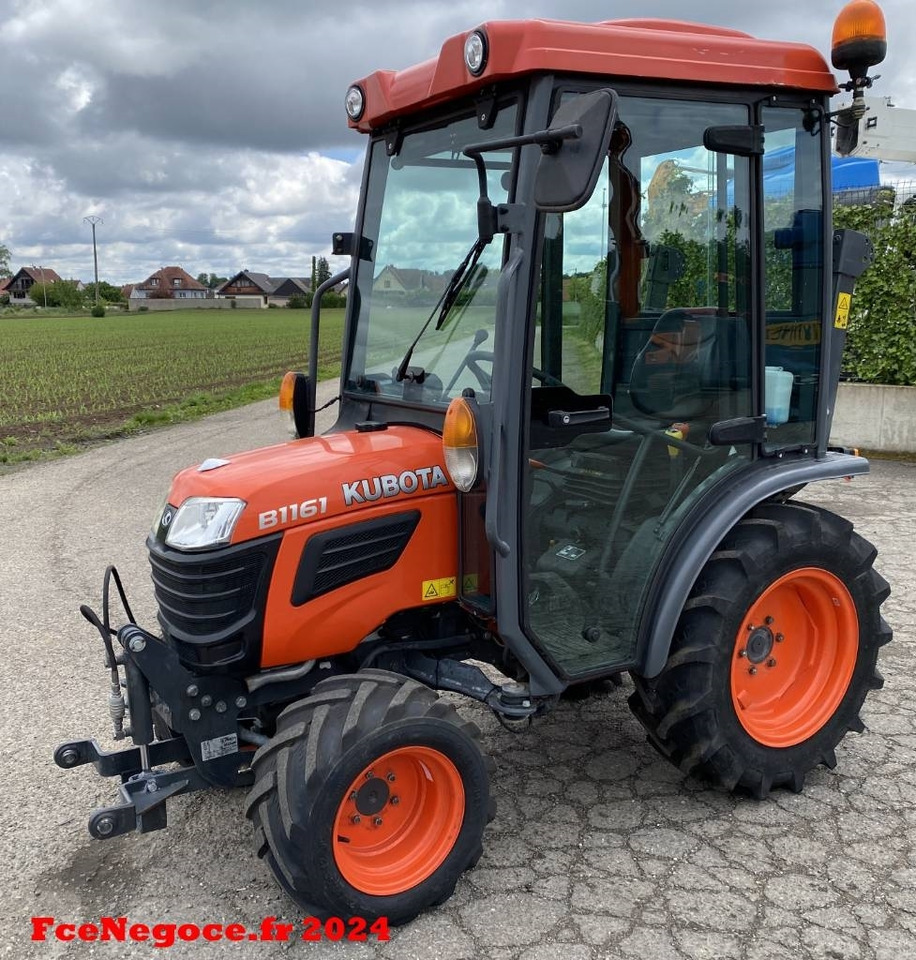 Kubota B 1161 DT Boite de vitesses mécanique - 장궤형 트랙터 : 사진 1 Kubota B 1161 DT Boite de vitesses mécanique - 장궤형 트랙터 : 사진 1