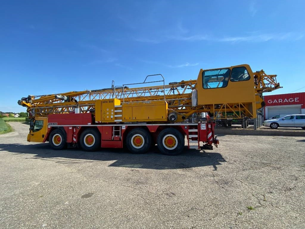 Liebherr MK 88 Certificat CE / 1er Main endommagée - 자립형 크레인 : 사진 5 Liebherr MK 88 Certificat CE / 1er Main endommagée - 자립형 크레인 : 사진 5