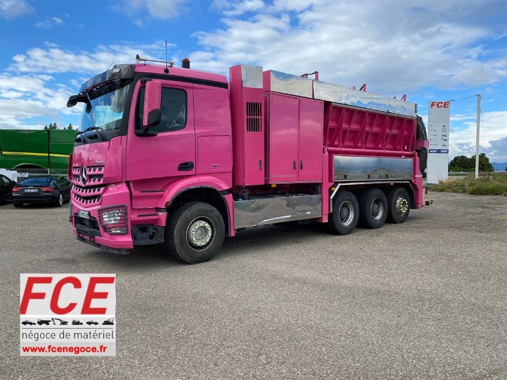 Mercedes-Benz ACTROS 3251/RSP ESE6-RD8000 endommagée - 진공 흡입 트럭 : 사진 1 Mercedes-Benz ACTROS 3251/RSP ESE6-RD8000 endommagée - 진공 흡입 트럭 : 사진 1